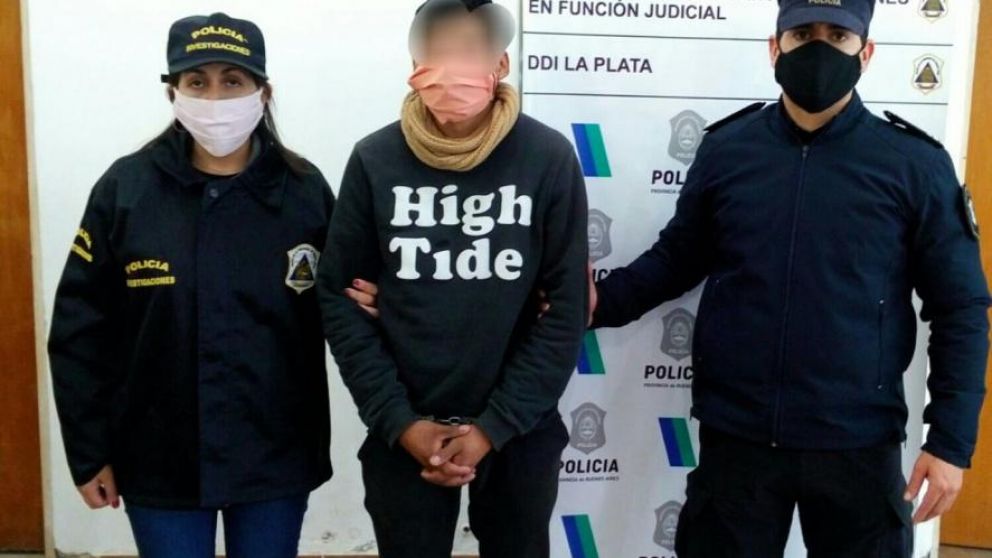 El acusado permanece detenido bajo el cargo de abuso sexual agravado.