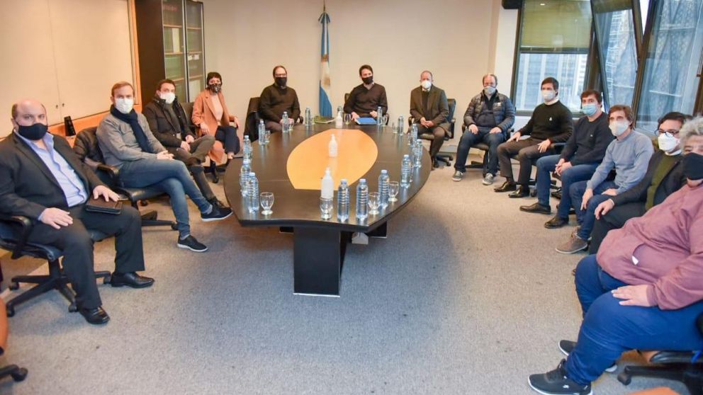 Intendentes del Conurbano, muy críticos con Edesur ante la falta de respuesta por cortes de luz