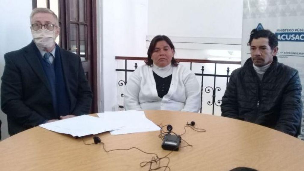 El fiscal de la causa, Aldo Gerosa, se reunió con los padres de la víctima (Reconquista Hoy).