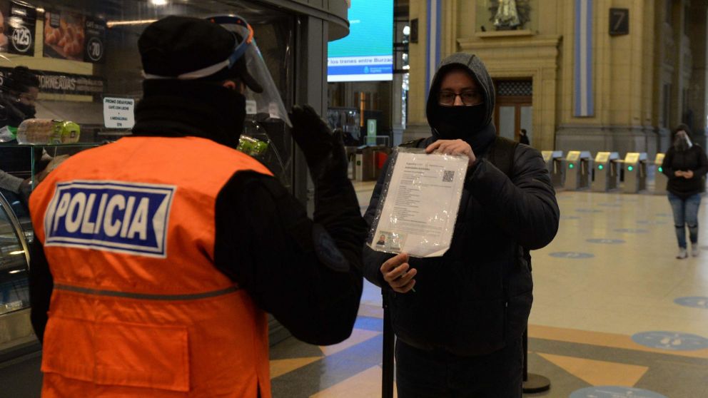 El 83,2% de los casos de coronavirus confirmados en Capital Federal tiene entre 0 y 59 años (Nahuel Ventura/Crónica/Archivo).