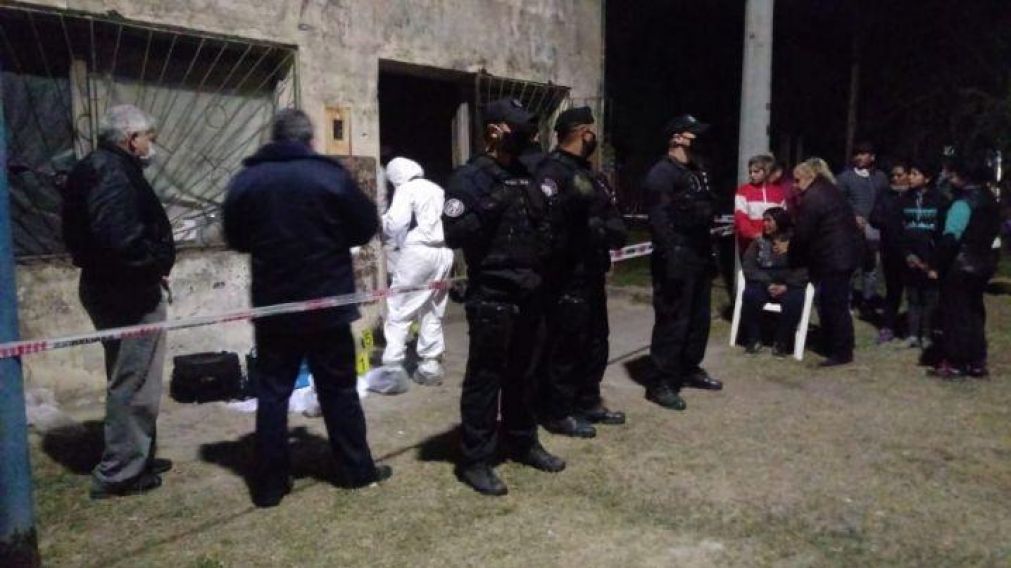 La familia se acerc� a reconocer el cuerpo (Reconquista hoy).
