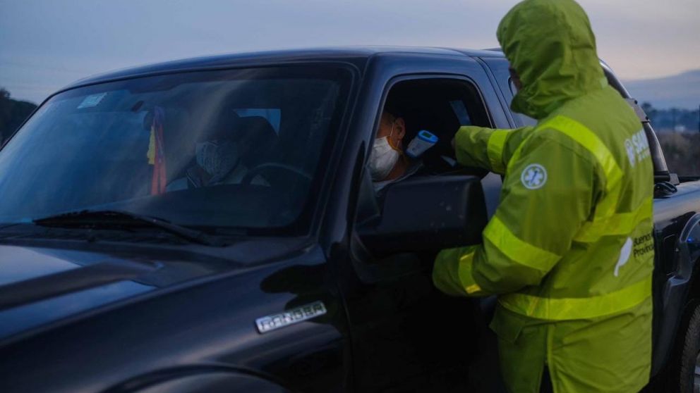 Más de 5 mil autos fueron rechazados en los accesos a Mar del Plata (Twitter)