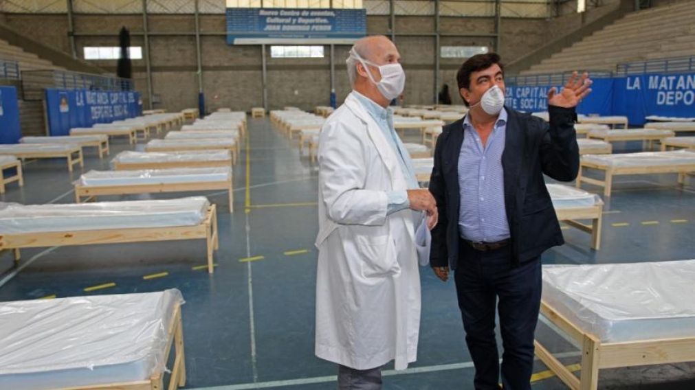 El intendente Fernando Espinoza supervisa las medidas que se realizan en La Matanza dentro de la lucha contra la pandemia (Twitter).