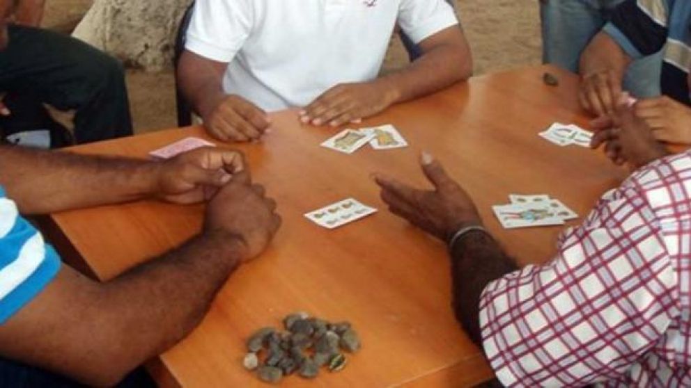 Armaron torneo de truco en plena cuarentena: 16 detenidos. (Imagen ilustrativa)