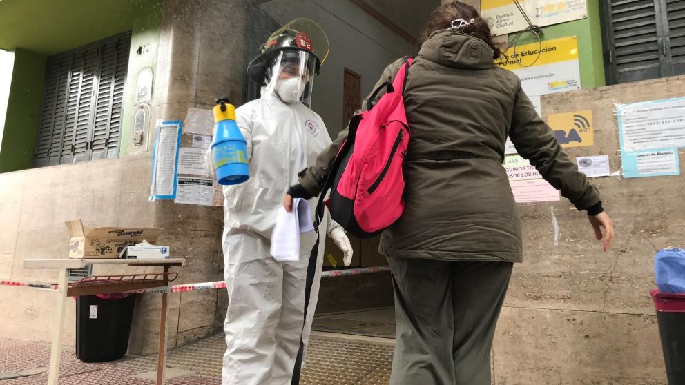 El 83,7% de los casos confirmados en Capital Federal tiene entre 0 y 59 años (Twitter).