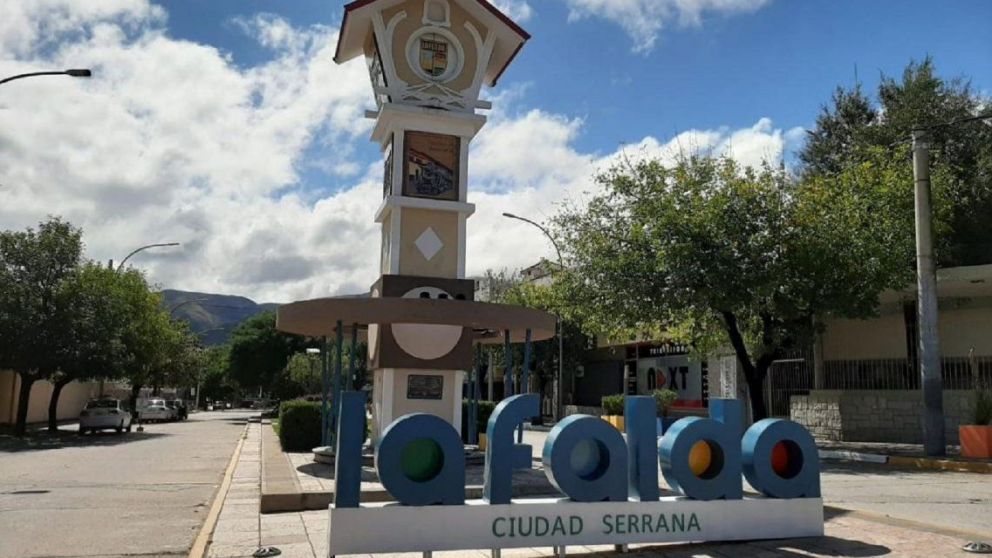 Por culpa de la reunión organizada por Luis Almada, se infectaron 10 personas.