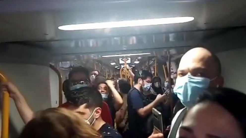 La espera se extendió por quince minutos.