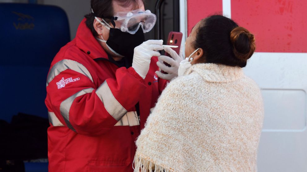 "Cualquier resfrío que tengamos este invierno es coronavirus hasta que se demuestre lo contrario".