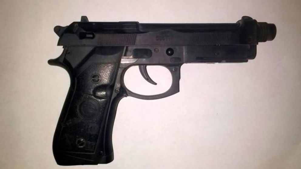El delincuente muerto tenía en su poder una pistola de juguete (imagen ilustrativa).