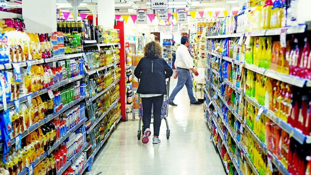 Las góndolas porteñas, con subas por arriba del 10%. (Rubén Paredes/Crónica)