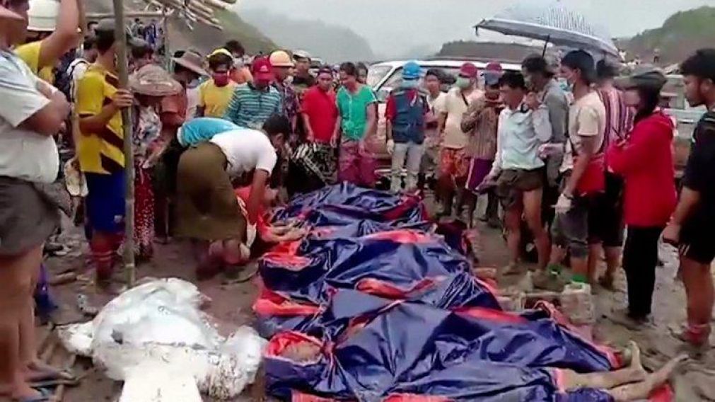 Docenas de mineros mueren por año en Myanmar mientras trabajan en las minas.