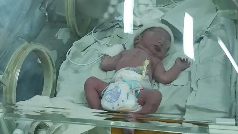 El bebé se encuentra alojado en el Hospital Doctora Cecilia Grierson, en Presidente Perón.