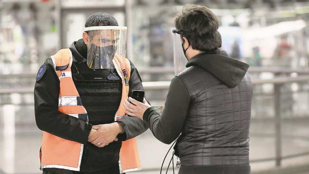 La nueva cuarentena "más restrictiva" será del 1 al 17 de julio.