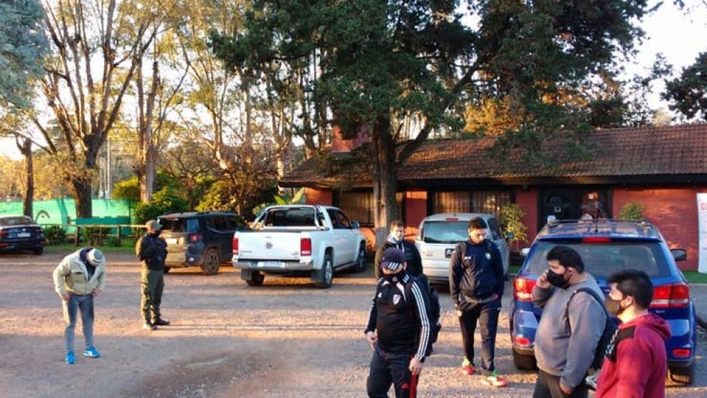 Unas 16 personas fueron acusadas de violar la cuarentena.