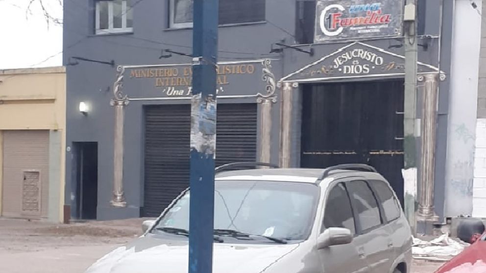 El procedimiento se realizó en este templo, ubicado en la localidad bonaerense de Temperley.