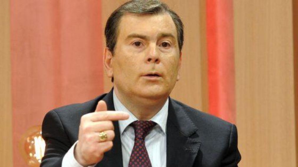 El gobernador de Santiago del Estero se encuentra recuperándose en su casa.