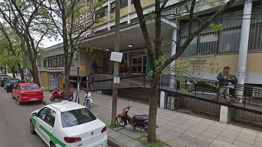 El detenido hab�a sido trasladado al Hospital Rossi cuando se detect� que ten�a coronavirus (T�lam).