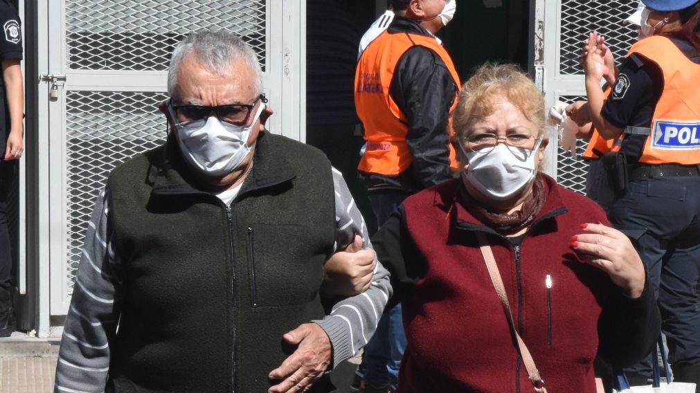 Anses está pagando otra ronda del IFE y analiza si continúa un mes más.