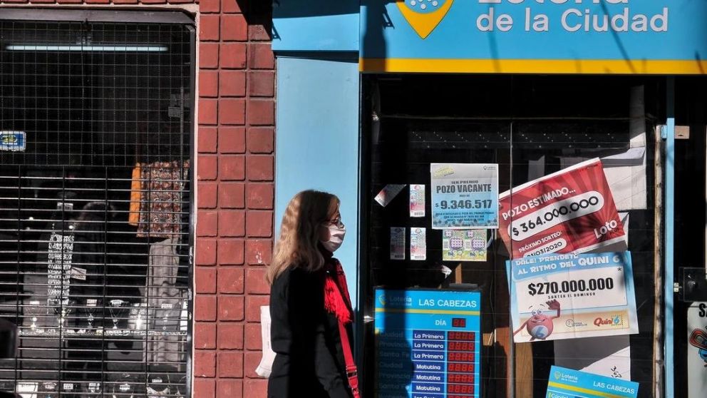 �De puro mago! Afortunado se llev� "36 palos" en el Loto Plus. (Archivo)