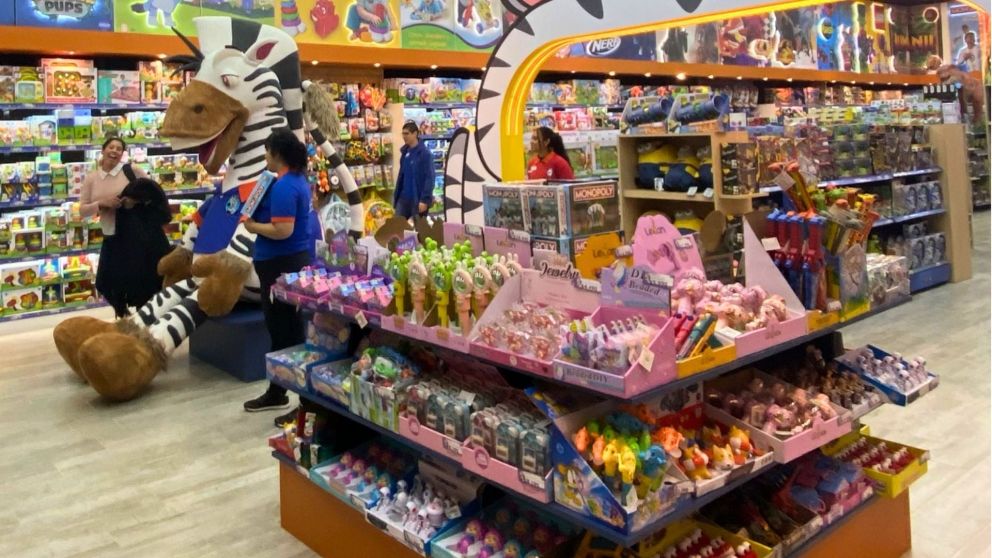 Famosa juguetería abrió nuevas búsquedas laborales para cubrir puestos de cara a la temporada navideña (Imagen ilustrativa).