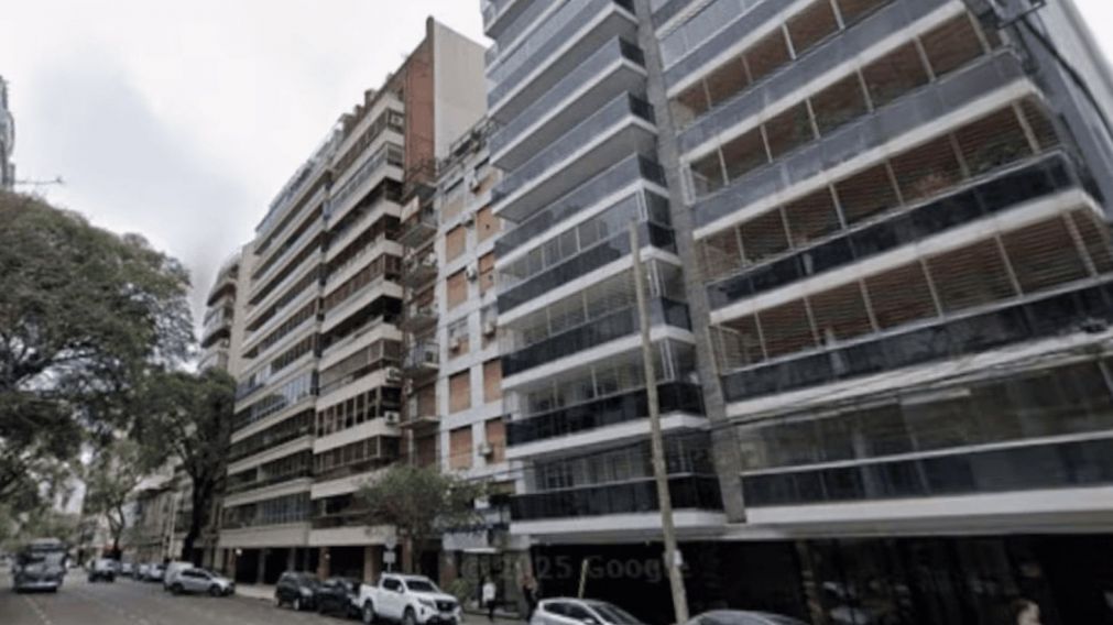 Un nene de un año y medio murió al caer del noveno piso por el hueco de un ascensor.