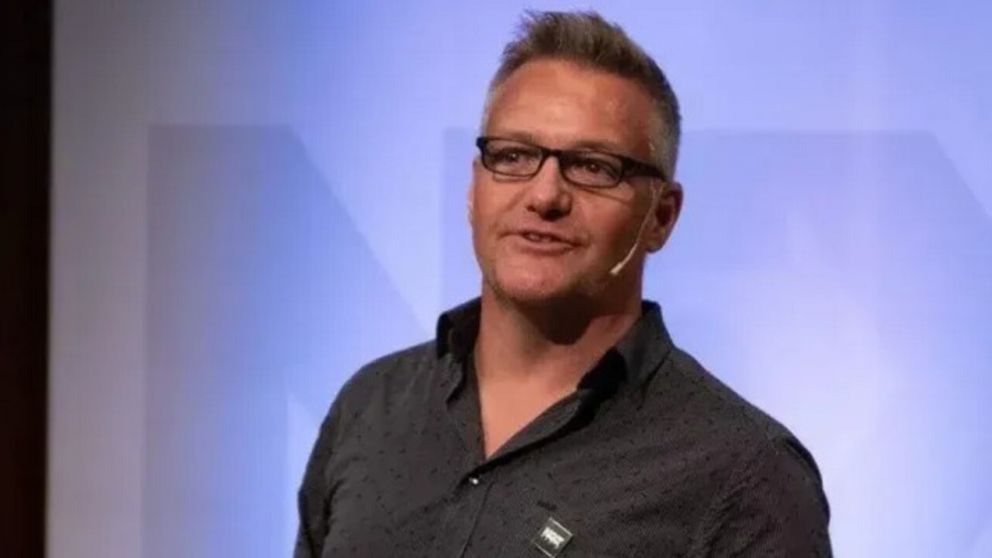 El productor Dan McGrath murió a los 61 años (Archivo).