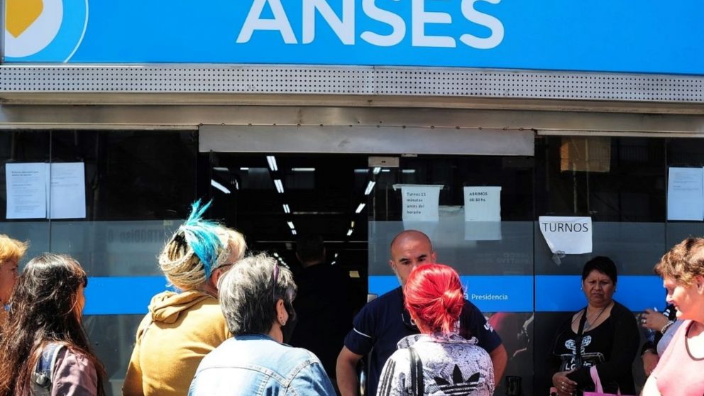 Los beneficiarios del Volver al Trabajo ya tienen fecha de cobro en noviembre.