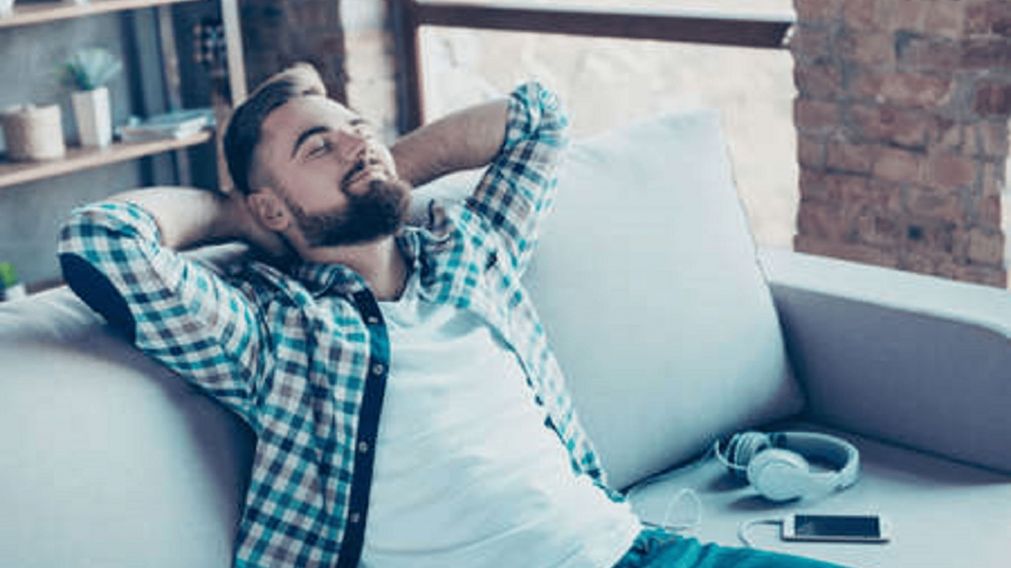 Algunos hombres del Zodiaco encuentran en la soltería su mejor versión: libres, auténticos y plenamente felices.