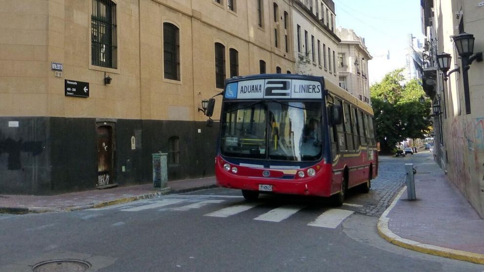 Aumentó el colectivo en AMBA: cuánto subió el boleto y en qué líneas.