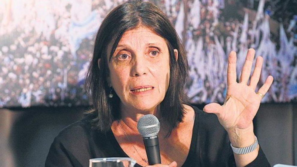 María Teresa García, ministra de Gobierno bonaerense, habló sobre la posibilidad de volver para atrás en la cuarentena (Télam/Archivo).
