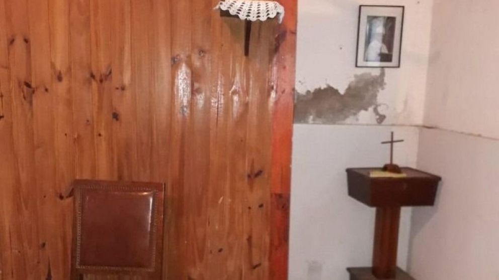 Las imágenes del desmán fueron viralizadas por los feligreses.