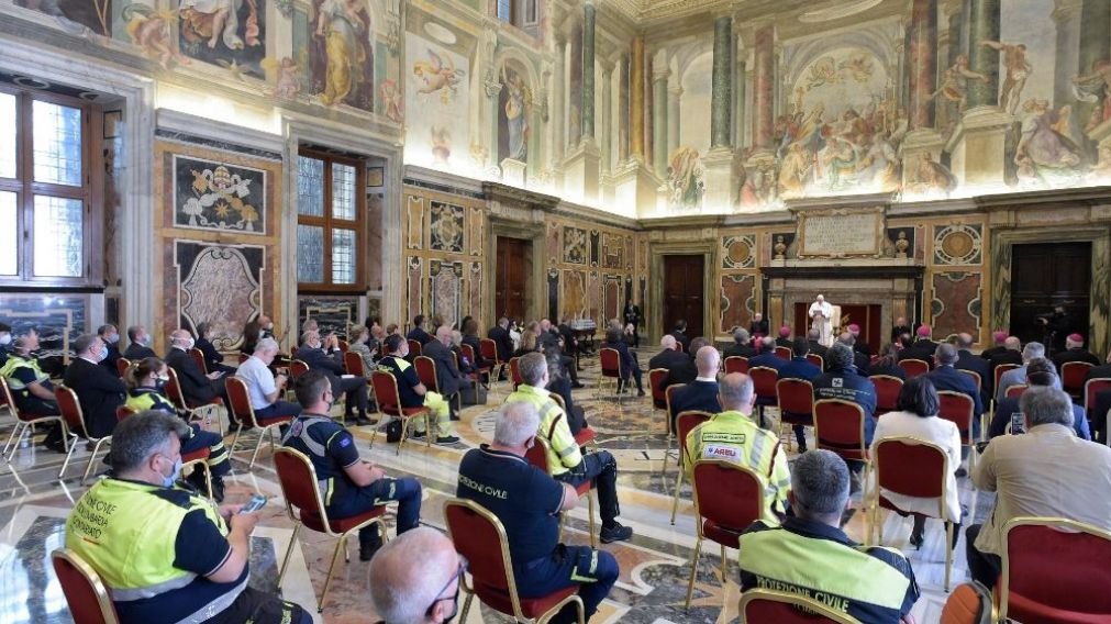 El Papa estuvo reunido con trabajadores de la salud italianos (Gentileza Vatican News).