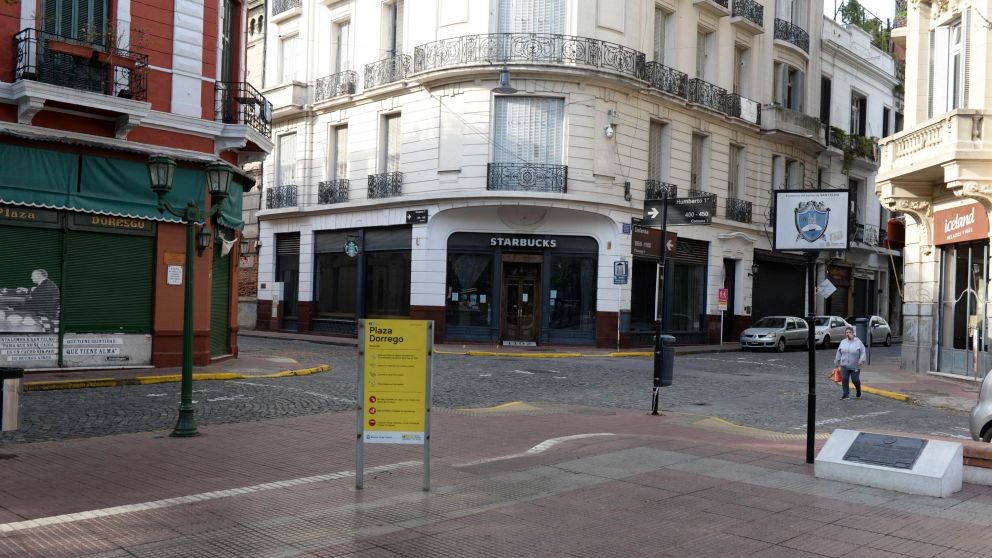 Expertos consideraron que la cuarentena en Argentina es un gran acierto (Crónica/Nahuel Ventura)..