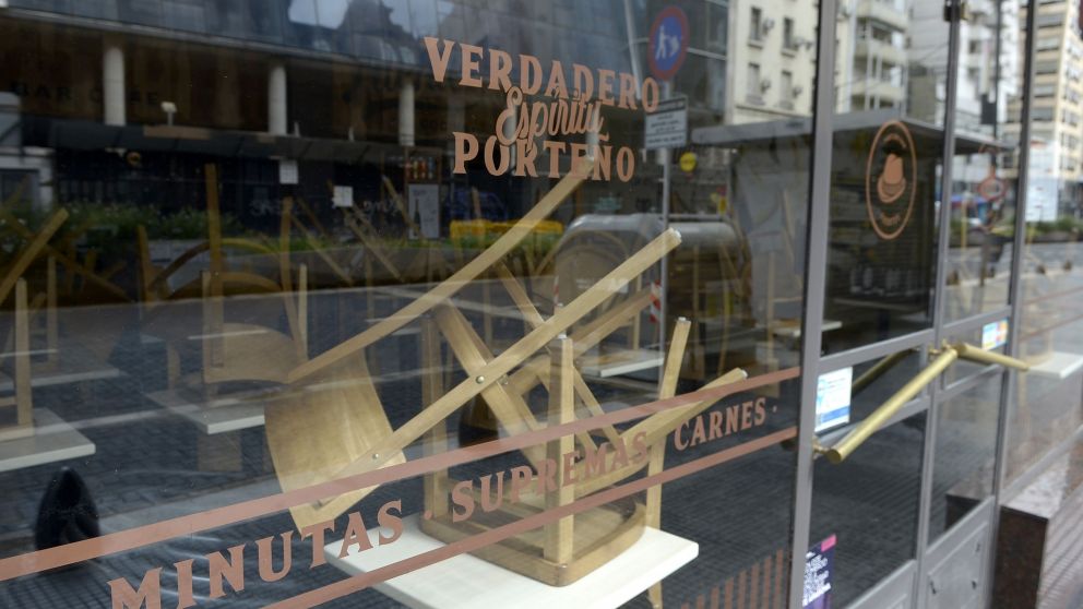 Los locales compartieron la misma cuadra durante 22 años.