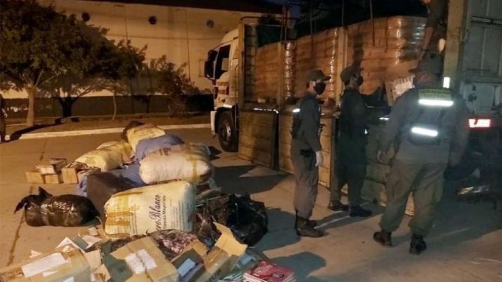 Fiscal cree que los 29 millones hallados en Santiago del Estero eran para comprar ropa pero no descartan narcotráfico y lavado