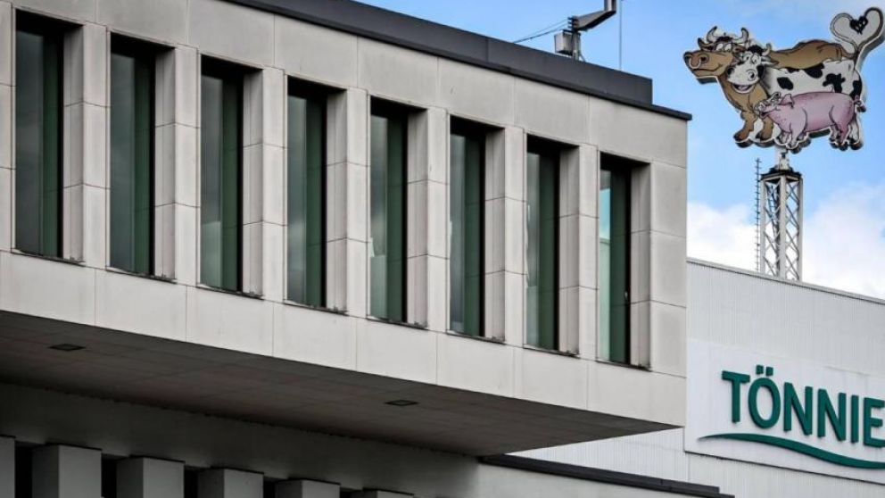 La empresa Tonnies realizó 983 tests de coronavirus y 657 resultaron positivos, aunque no se descarta que el número pueda aumentar.