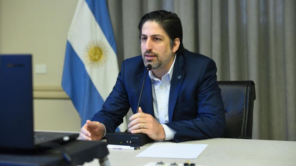 El Ministro de Educación ve difícil el regreso a clases en el AMBA.