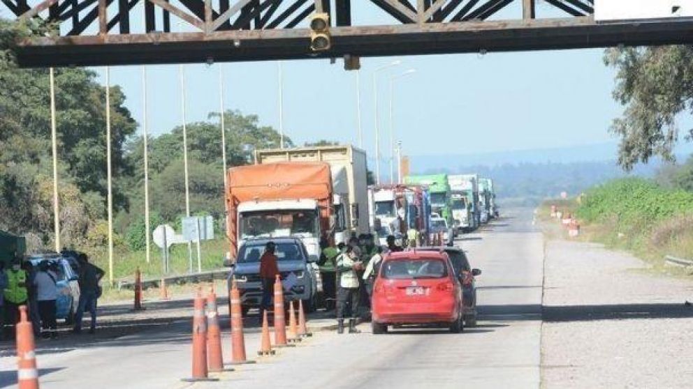 El camionero se sometió a un test tras participar de una charla sobre el covid-19.