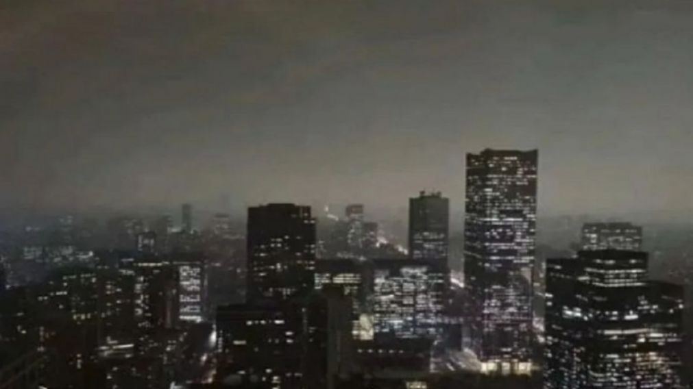 As� se oscureci� la ciudad china. 