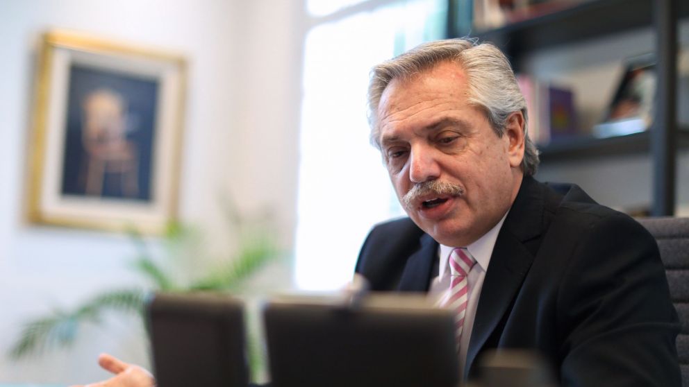 El mandatario nacional brindó una entrevista radial (gentileza Esteban Collazo).