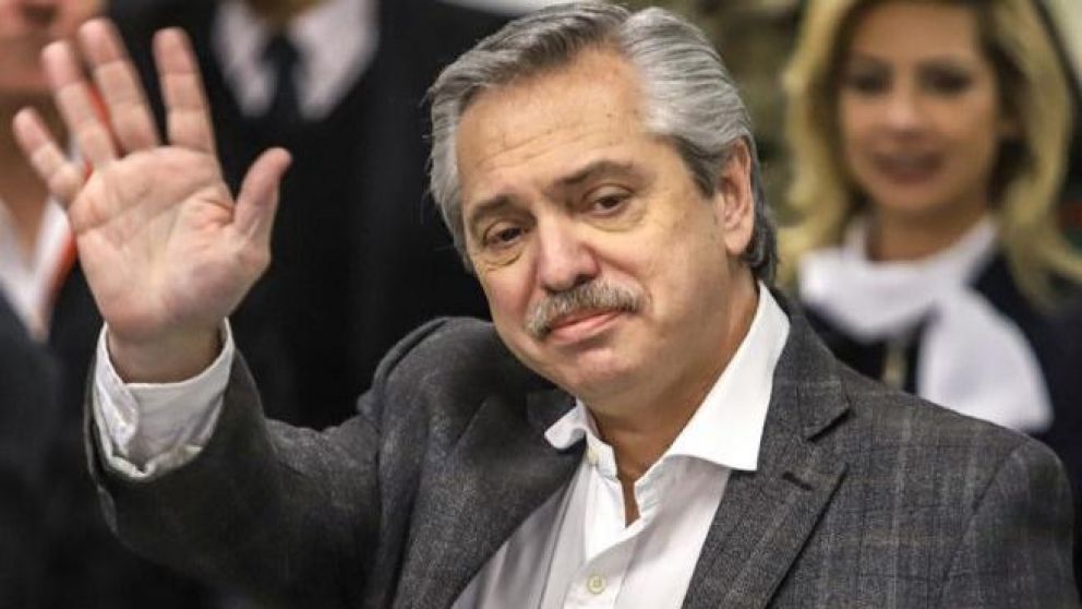 Alberto saludó a los periodistas en su día y recordó a Marcelo Zlotogwiazda.