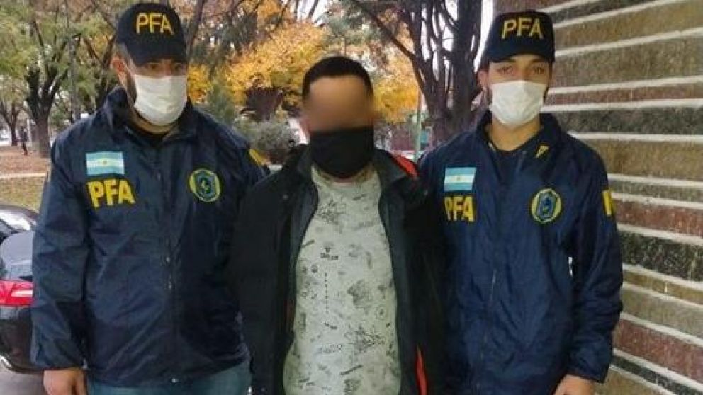 El sujeto estaba prófugo hace años.