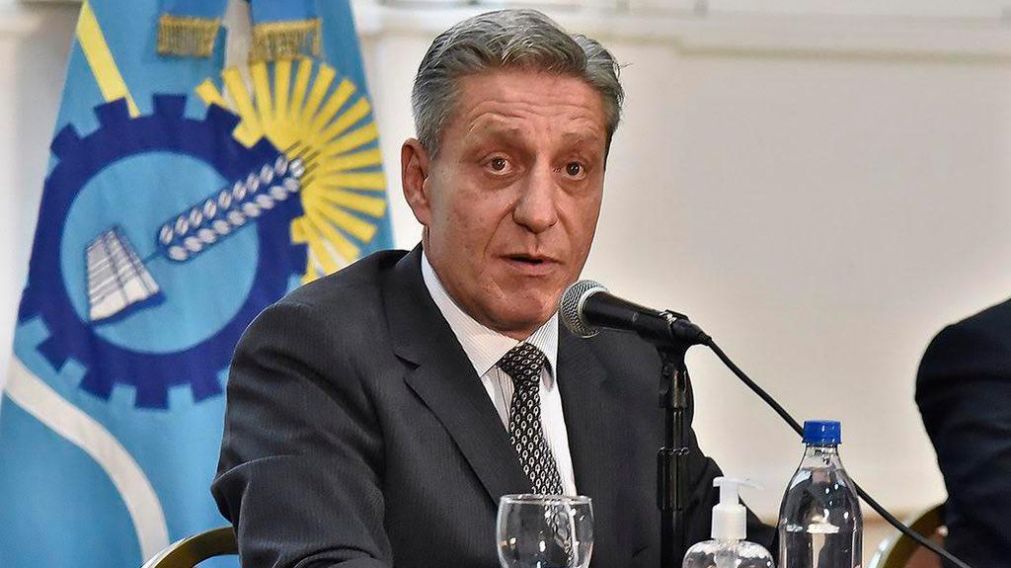 El gobernador Mariano Arcioni se sumó a la ola de repudios.