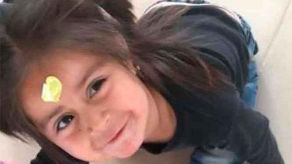 El cuerpo de la criatura tenía 60 moretones.