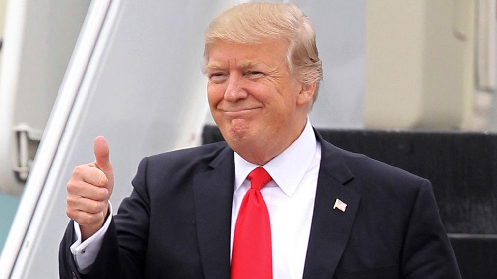 Trump lanzó una dura advertencia ante las protestas por el crimen de Floyd.