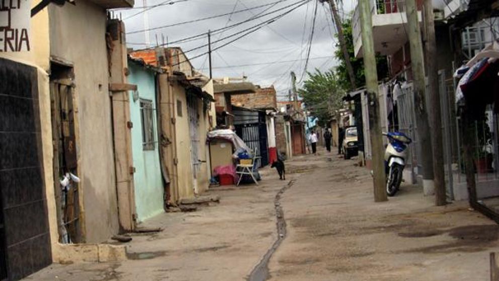 Falleció una mujer por covid-19 en este barrio popular de Barracas.