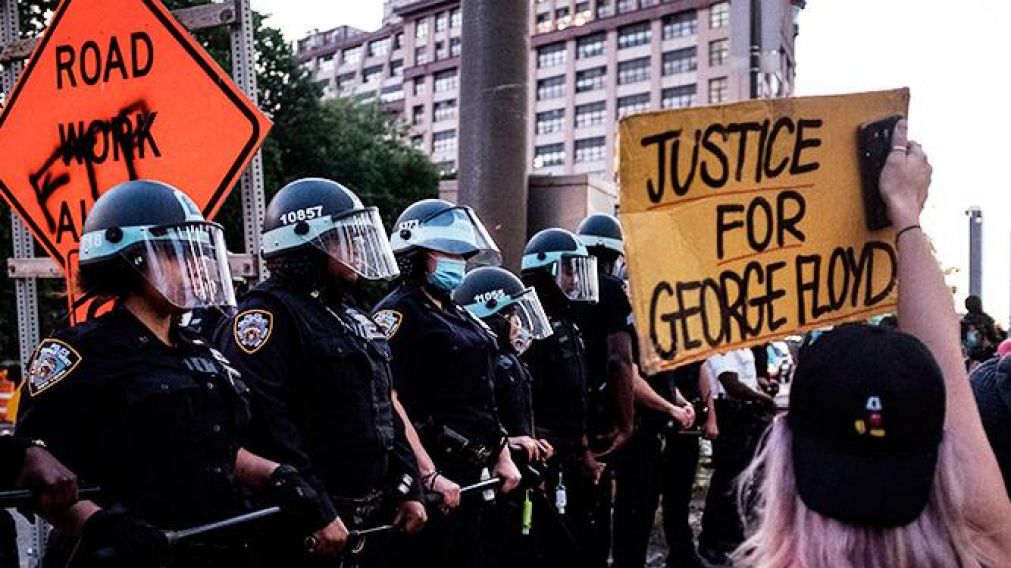 Estados Unidos: al menos tres muertos por balas policiales en protestas contra el racismo