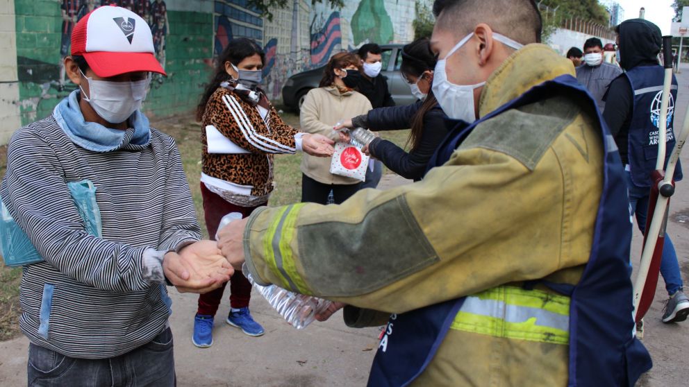 En el asentamiento ya se testearon 1.244 personas y 544 dieron positivo.