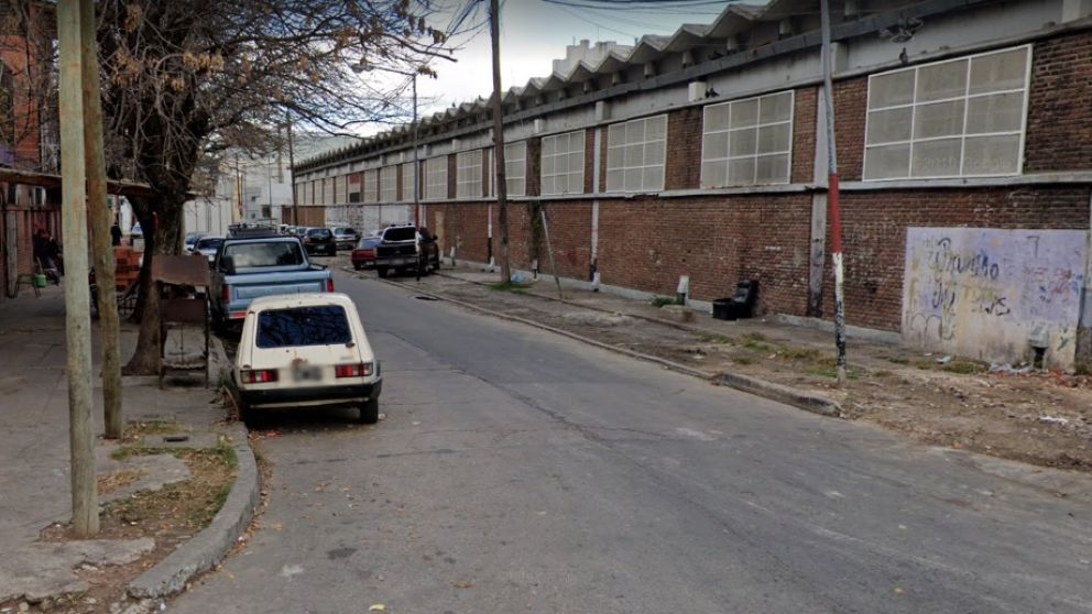 El hecho se produjo en esta esquina, en la localidad bonaerense de Villa Maipú.