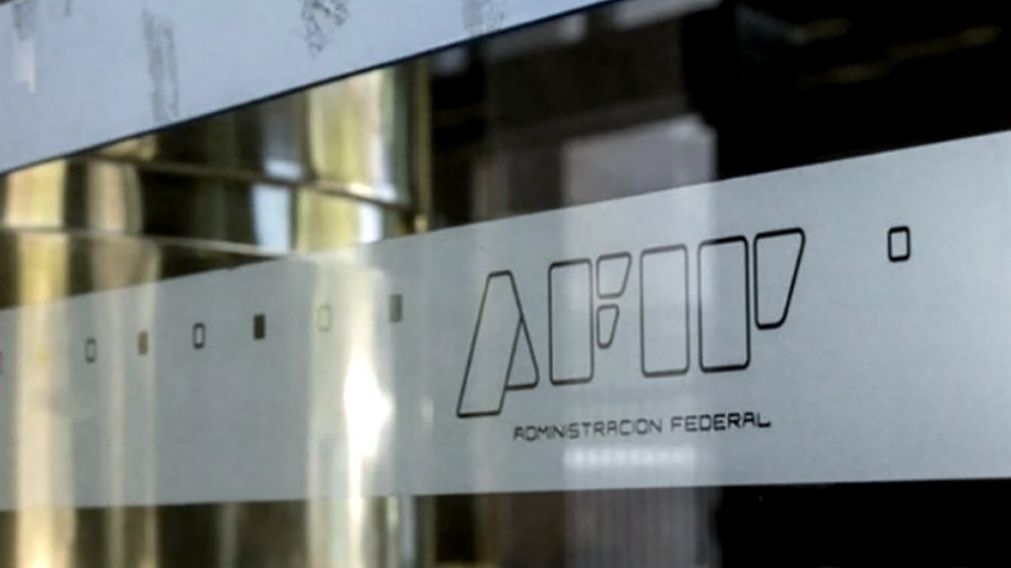 Oficializan decisión de la AFIP de no dar de baja a ningún monotributista en mayo por falta de pago.